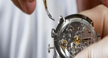 成都卡地亚维修：守护时间之美